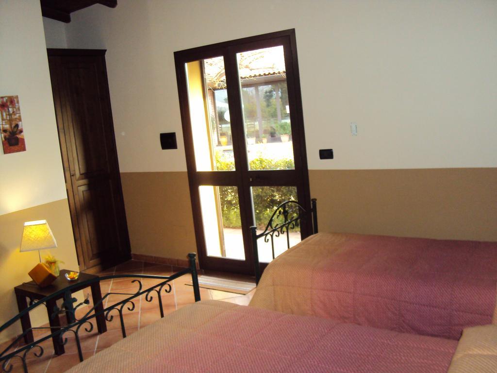 Agriturismo Il Pozzo Antico Маскали Экстерьер фото