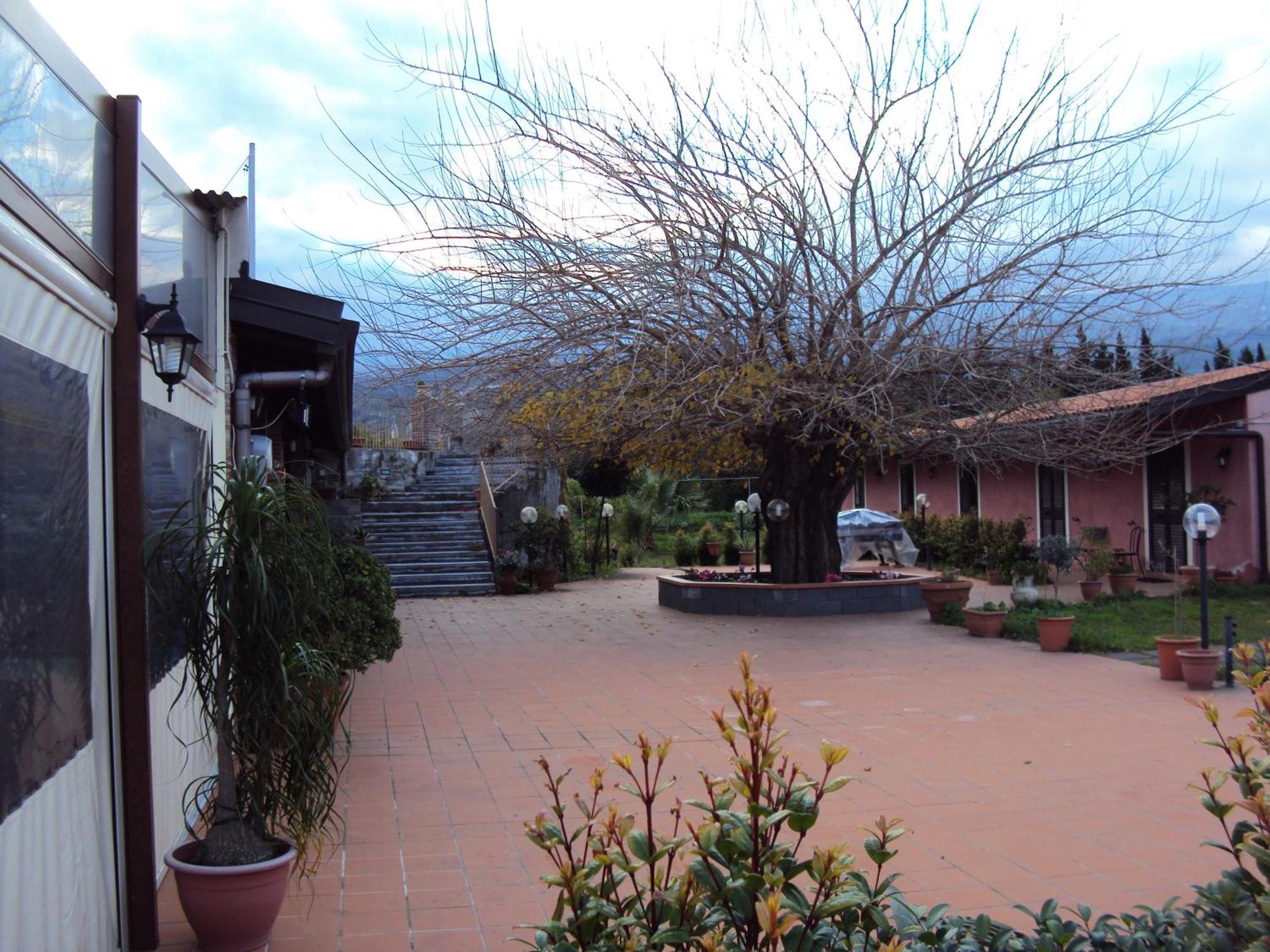Agriturismo Il Pozzo Antico Маскали Экстерьер фото